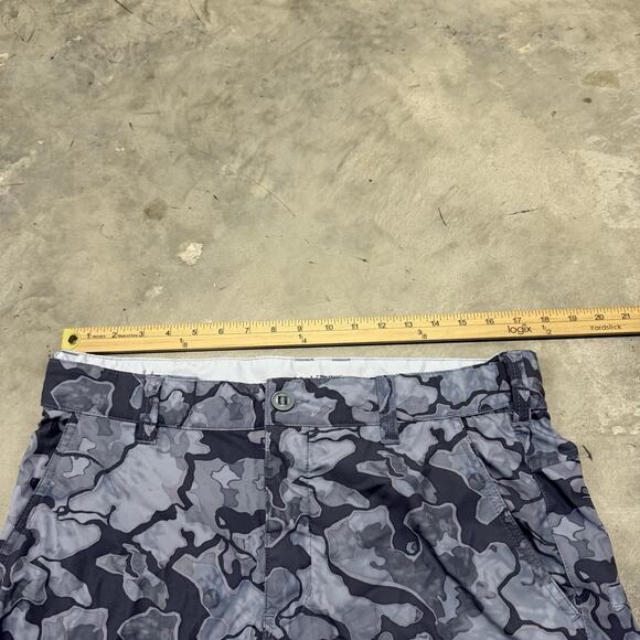 Huk Lowcountry Camo 6" Shorts Erie Fishing Mens Size Large Camo - Picture 2 of 8